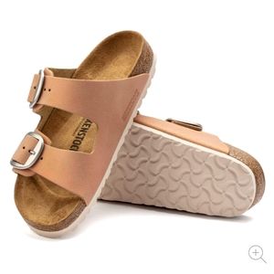 NWT Arizona Big Buckle BIRKENSTOCK  Sandals sz 9 Washed Metallic Copper